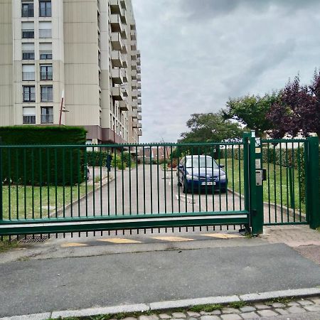 Grand F2 De 47M2 Au 15Eme Etage Dans Une Residence Tres Calme - 017 Rouen Exterior foto
